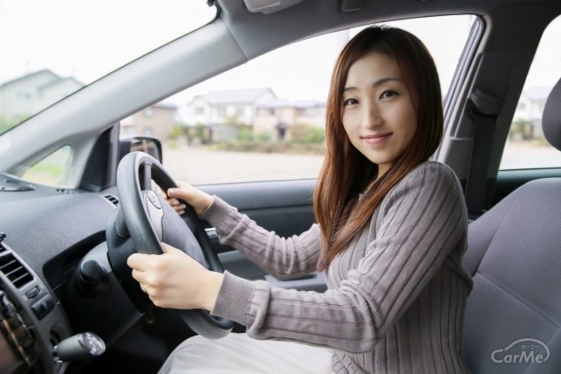 友達に送ってもらった時はお金払いますか？「白タク」ってご存知？