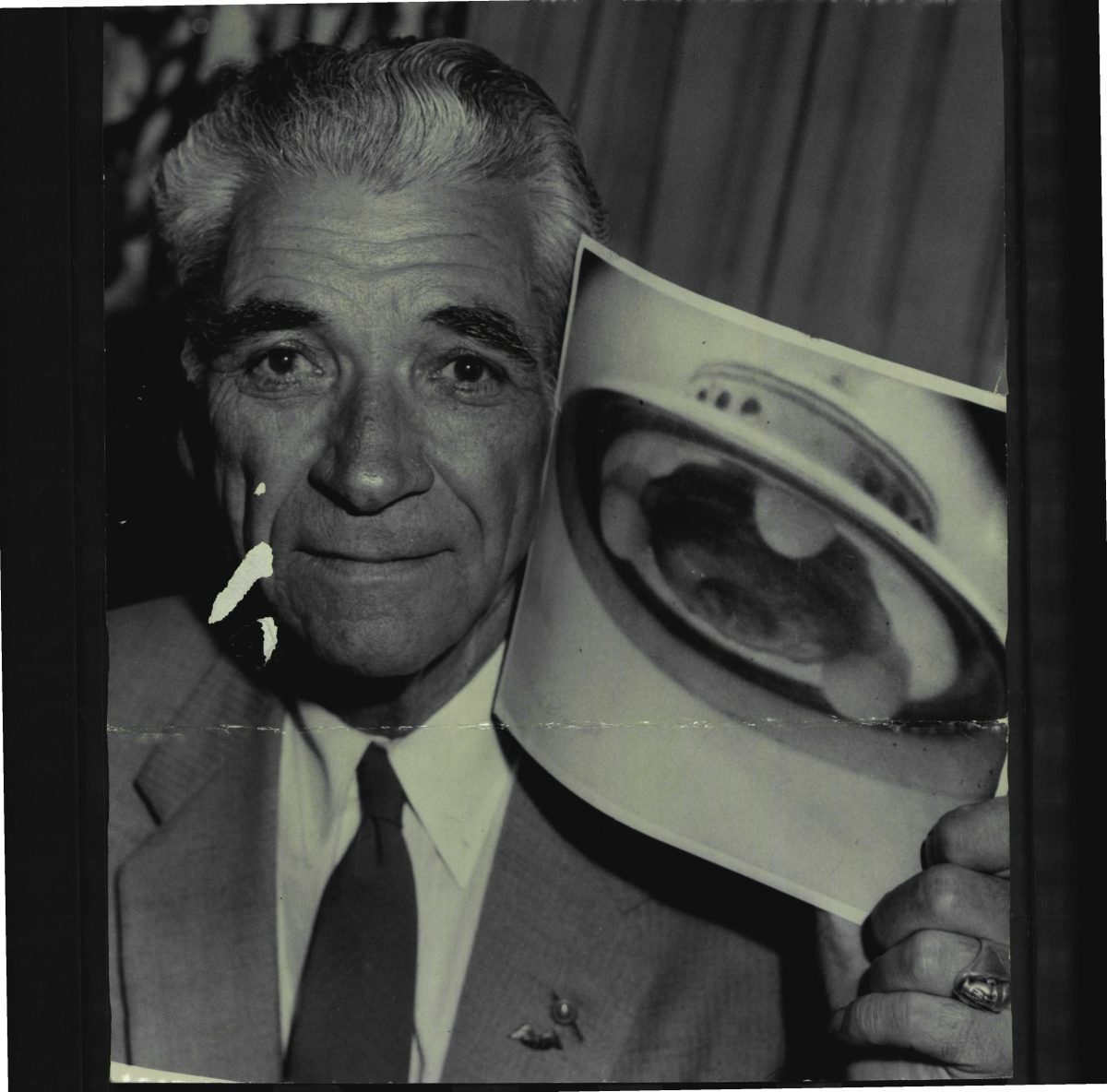 宇宙人と世界で初めて会見したジョージ・アダムスキー(2) 金星人との遭遇