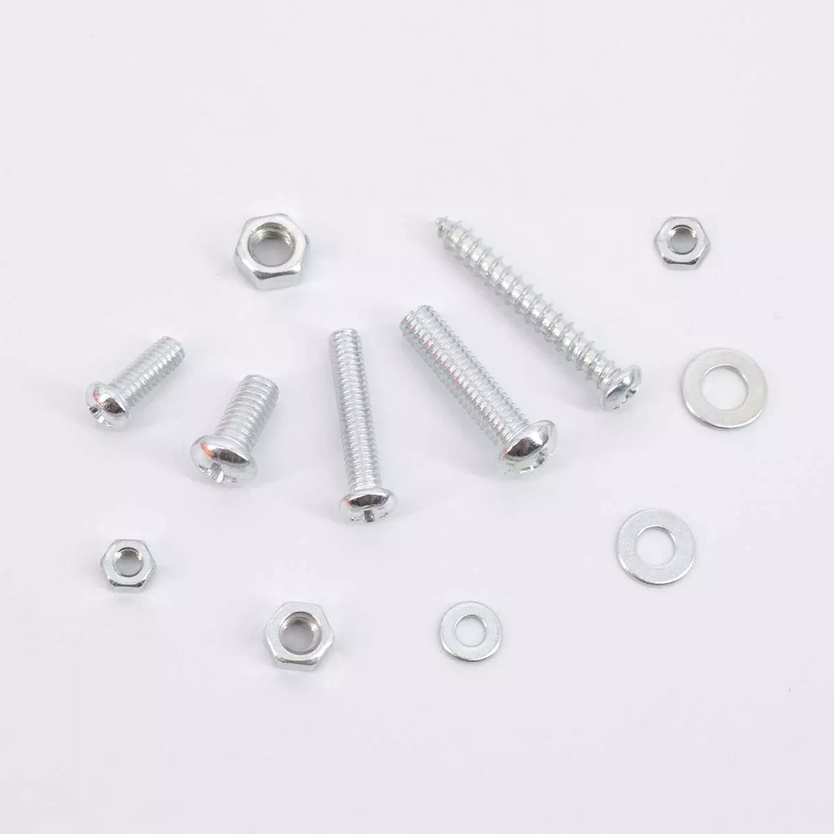 コルク抜きがない時に!代用できる道具や方法をご紹介!こんな抜き方あるの?