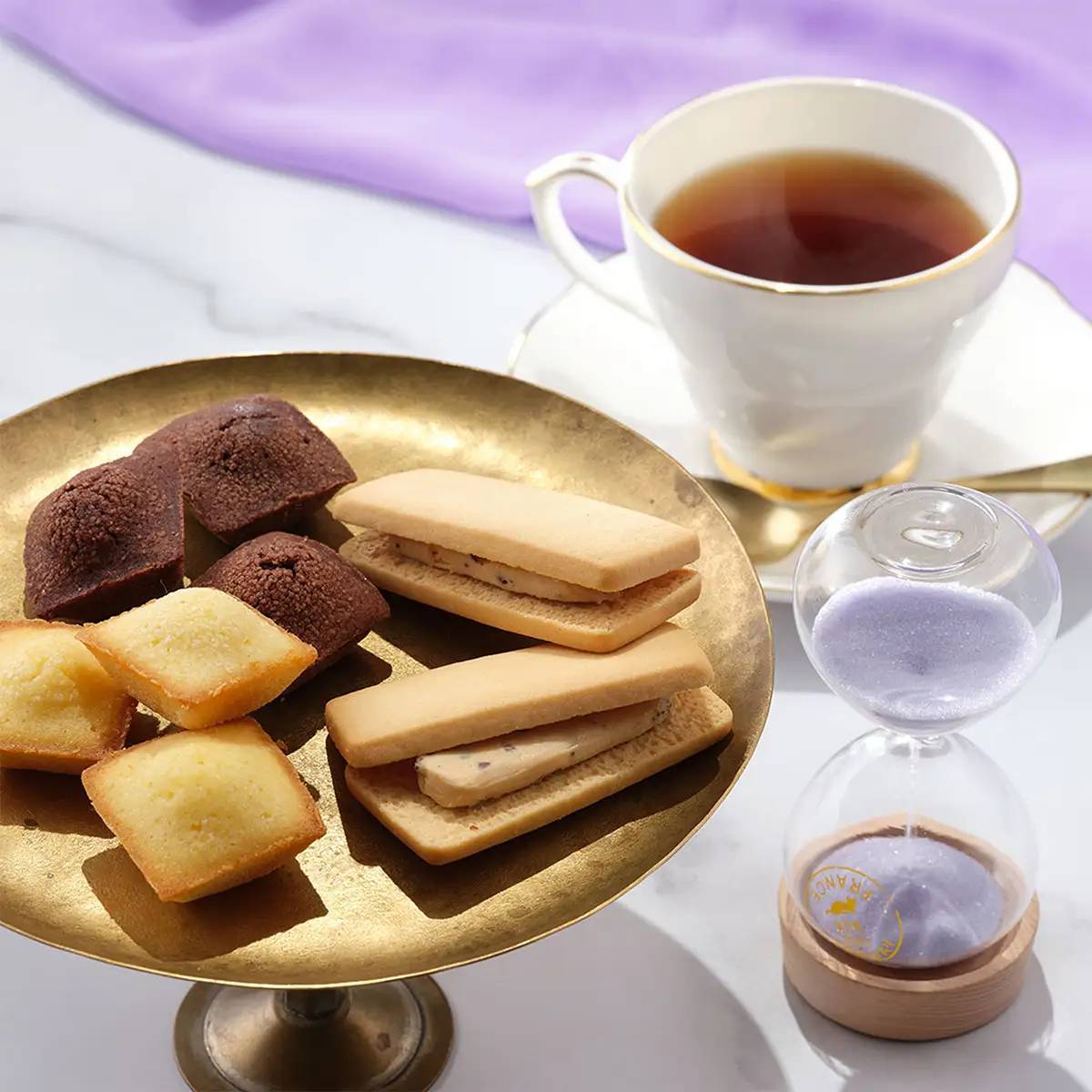 11/1は紅茶の日!2種類の紅茶やお菓子などが入った「紅茶バッグ」を11/10(金)に発売!