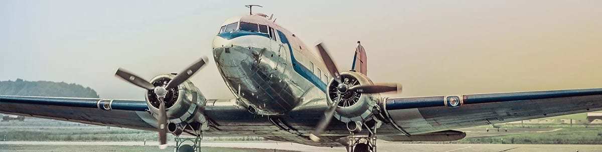 【アビエイター】1930年代から活躍した飛行機をイメージしたダグラス デイデイト 41
