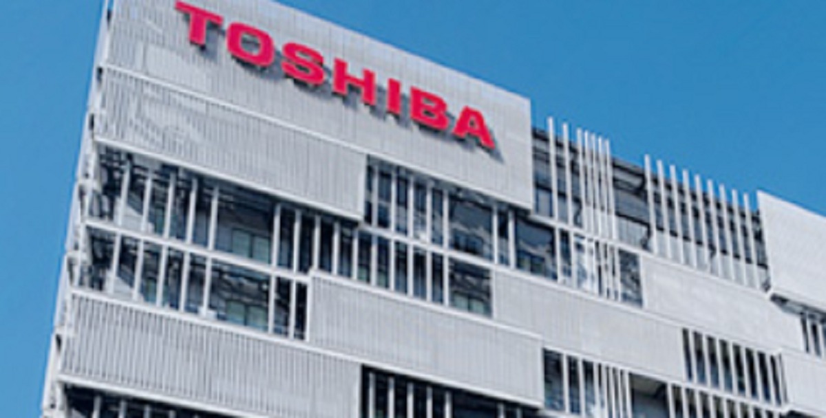 まだまだ続く東芝劇場