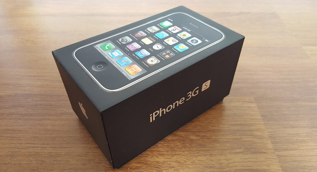 iPhone 3GS、4、4S、6、8、X（XS？）の6台セットで1万円、これってお得？