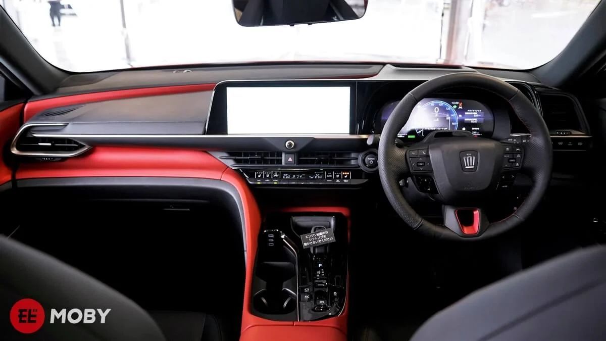 トヨタ新型『クラウン スポーツ』のパワートレインやグレード展開見えた！価格情報も
