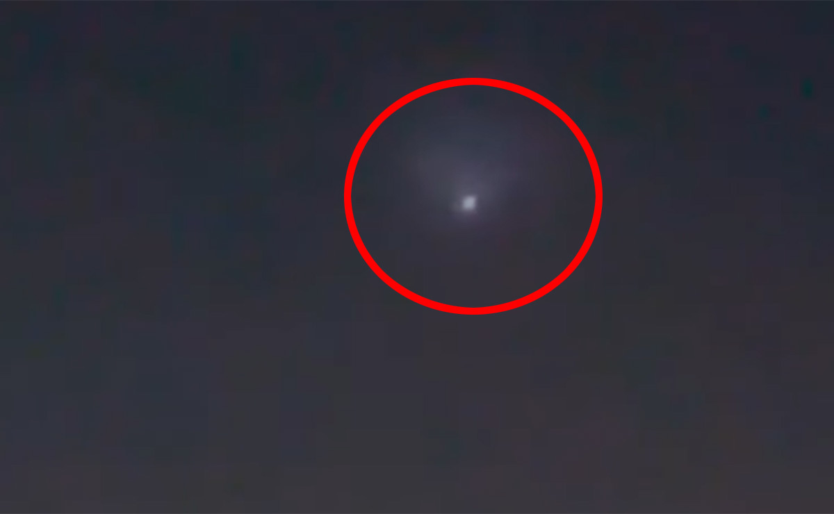 テキサス州に「光の霧をまとったUFO」が出現、映像が公開される！ 超高速移動で突如消えた!?