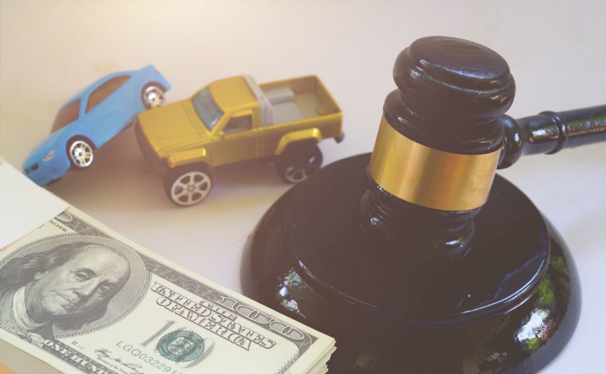 【飲酒運転】酒気帯び・酒酔い運転の違いや罰則内容・その後の人生はどうなる?