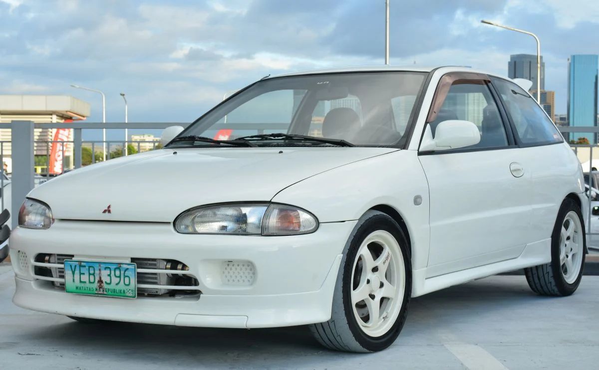 《VTEC vs MIVEC》最強の「テンロク」はどっちだ!?リッター100馬力国産スポーツ黄金期のマシンたち【推し車】
