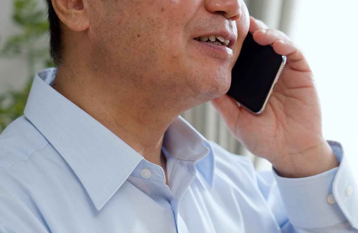 「おじさんがダジャレを言う理由」残酷すぎるツイートに泣く…