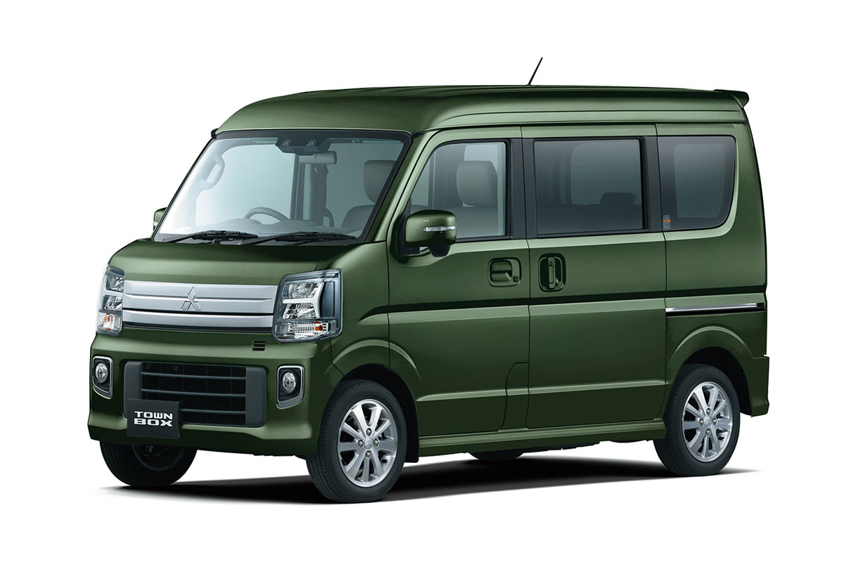 三菱 ミニキャブバンにCVTを採用。4速AT、5速MTもあるミッションオンパレード。タウンボックスにもCVT