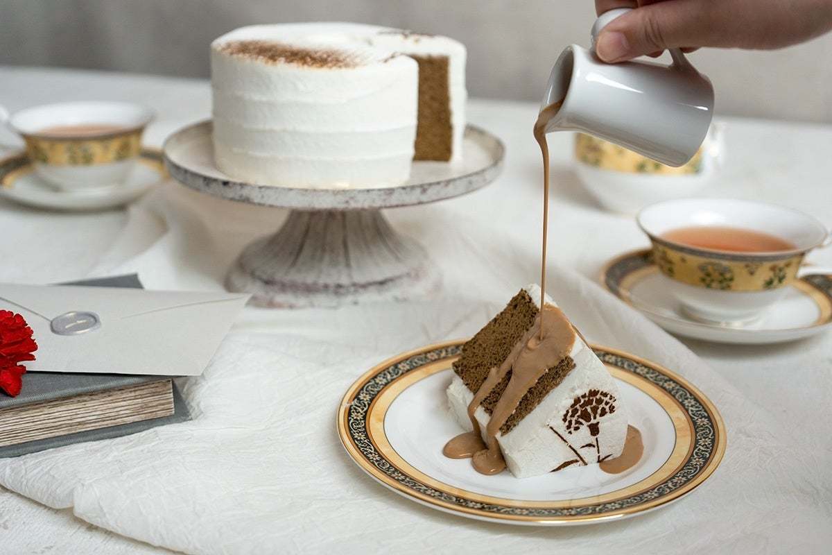 【新発売】シフォンケーキ専門店 This is CHIFFON CAKE. は母の日限定2種類の特別なシフォンケーキを発売