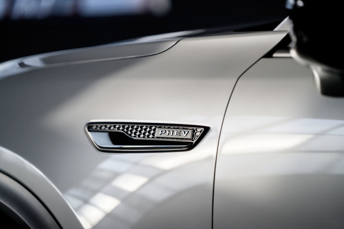 マツダ 北米向けミッドサイズのクロスオーバーSUV「CX-70」を初公開