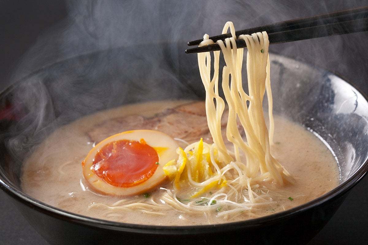 43%がラーメンを週１回以上食べている！最も好きなスープ２位は「とんこつ」、１位は？カップ麺と袋麺はどっちが人気？