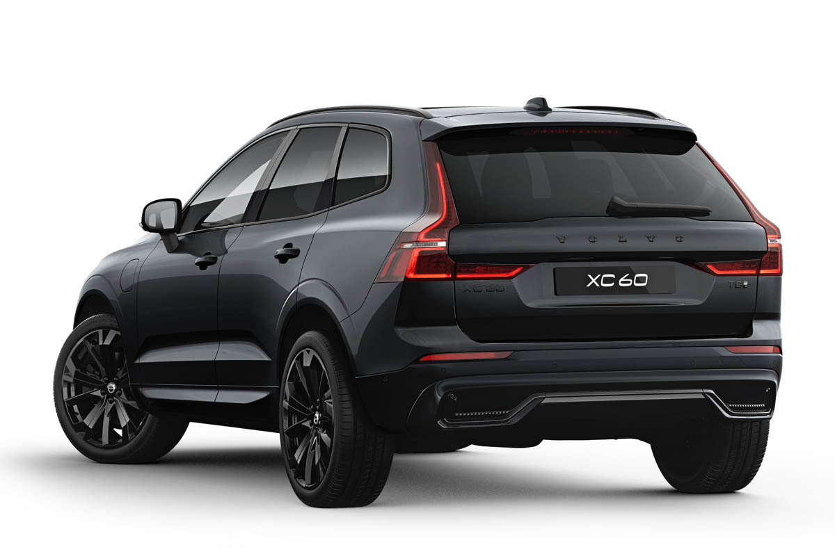 ボルボ XC60プラグインハイブリッドにブラックを基調とした特別仕様車を設定