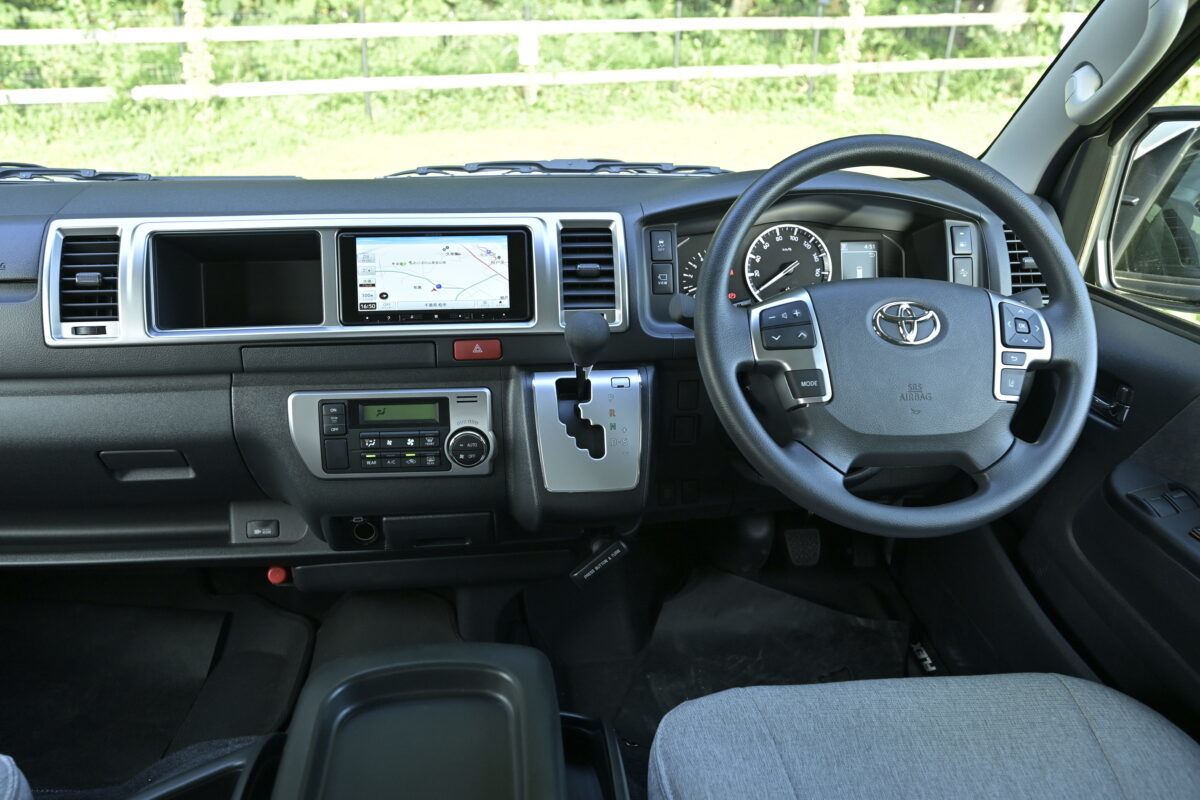 キャンピングカーはもっと欲張れる！「車中泊を快適にしたい＋普段使いもしたい」“バンコン”という選択肢