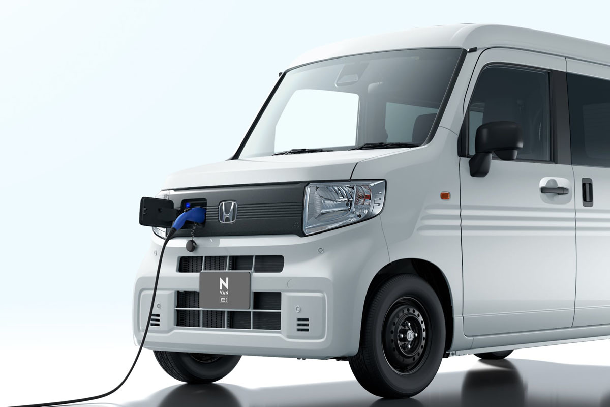 ホンダ　軽自動車の商用電気自動車「N-VAN e:」の発売を秋まで延期