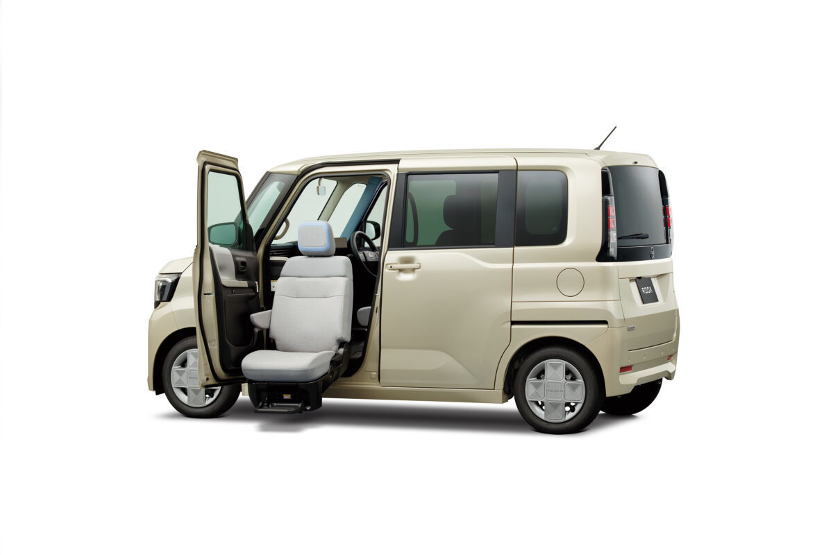 日産「ルークス」が秋にフルモデルチェンジ!より広く、より安全に進化!160万円台から