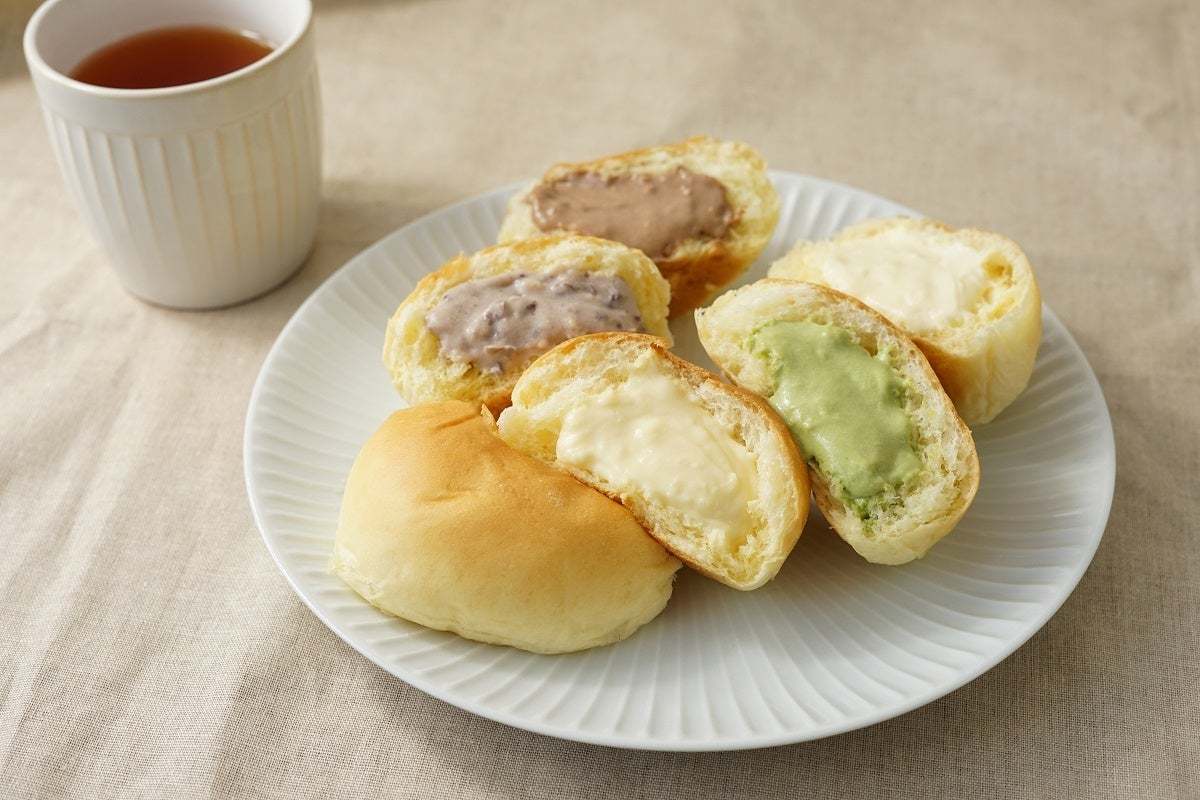 【八天堂オンラインショップ】「チョコサンドクッキーアソート（カスタード・ストロベリー）」新発売！くちどけ楽しい「さっくりクッキー・なめらかチョコレート・とろっとソース」