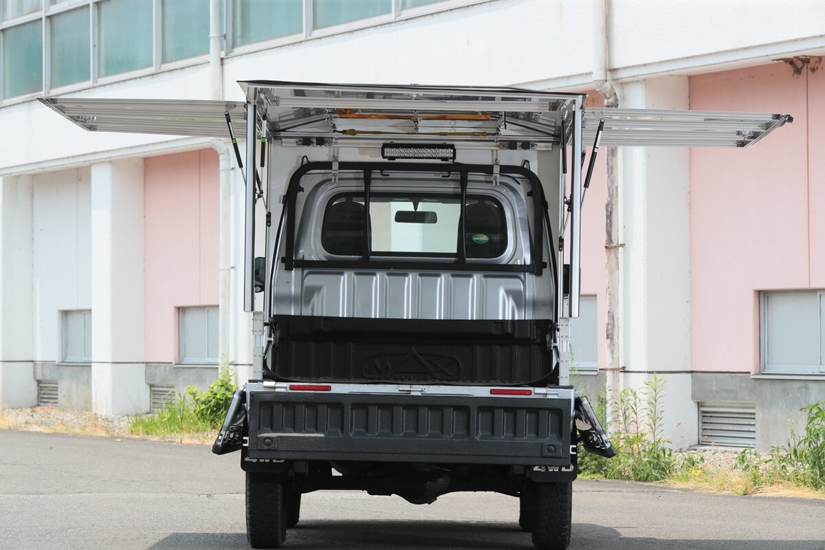 軽トラの荷台をもっと自由に!穴開け不要で脱着カンタンなキャリアフレーム