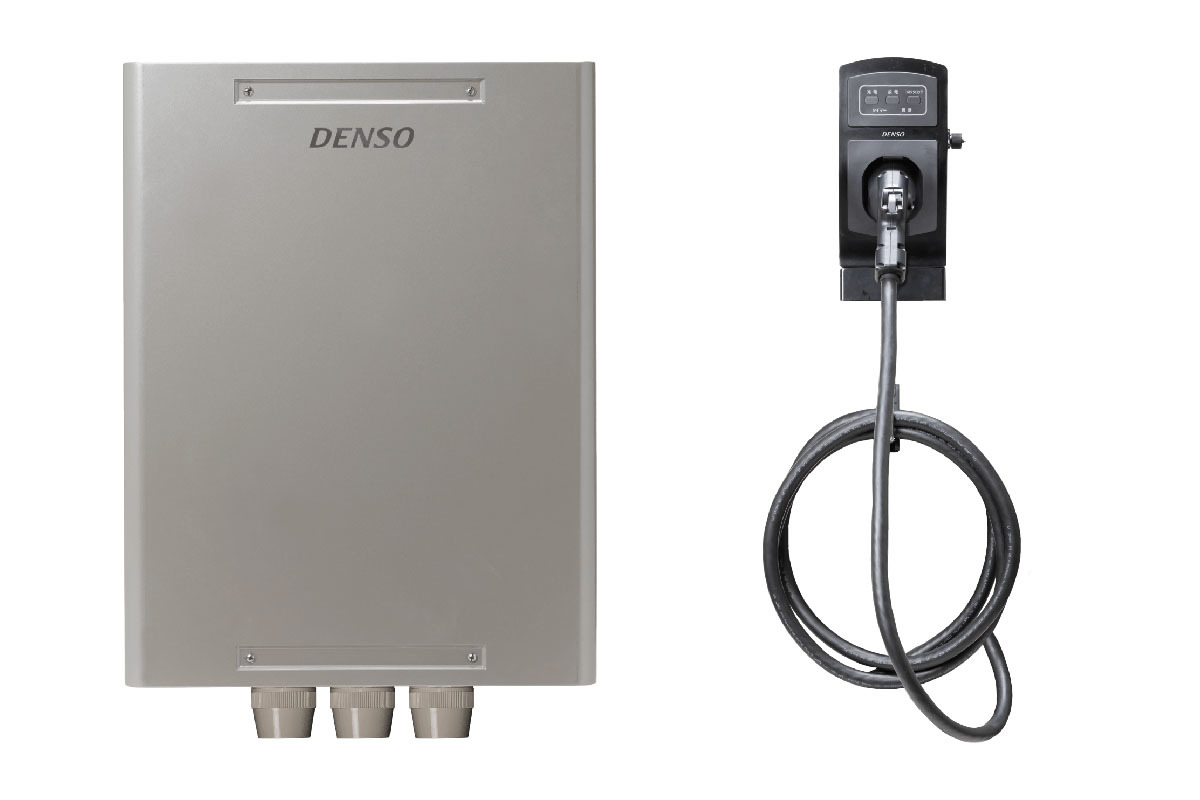 デンソー　V2H向け充放電器の改良モデルを開発。設置の自由度もあがり利便性が向上