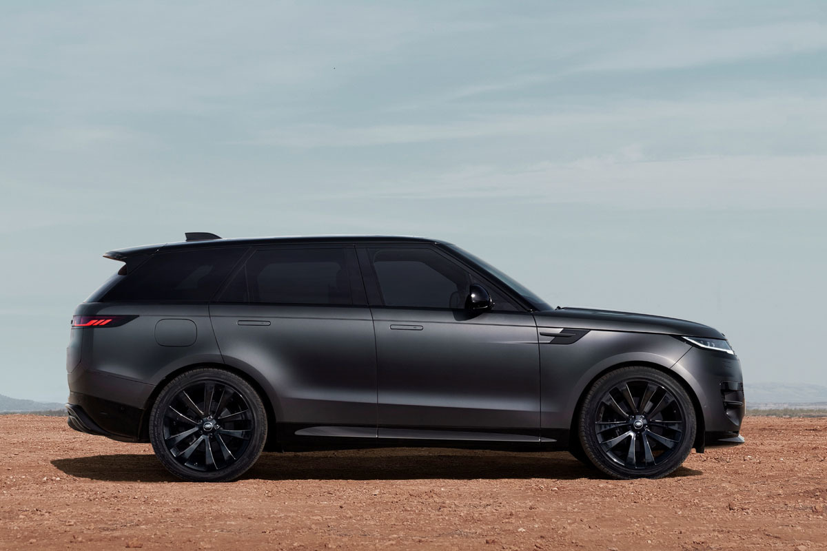 ランドローバー レンジローバースポーツのMY2025受注開始。PHEV、MHEV、ディーゼルをラインアップ