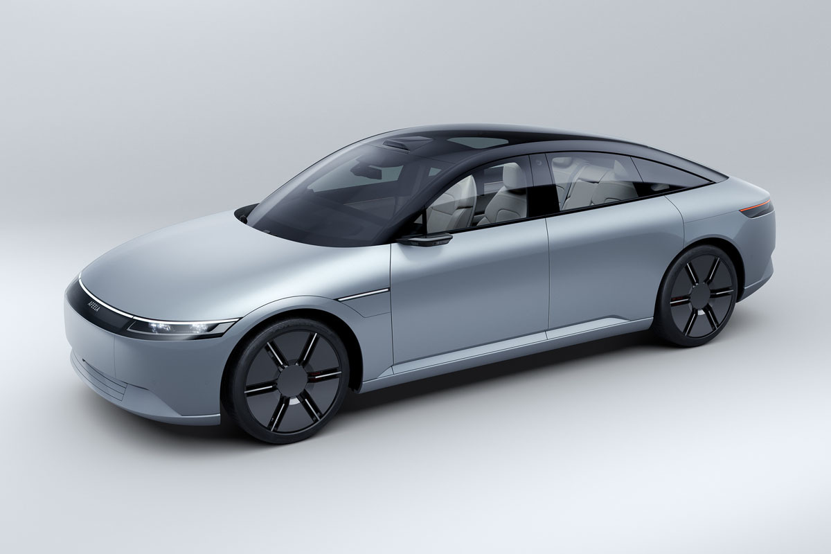 ソニー・ホンダモビリティ　SDVのアフィーラを国内初公開。2026年市販を視野に