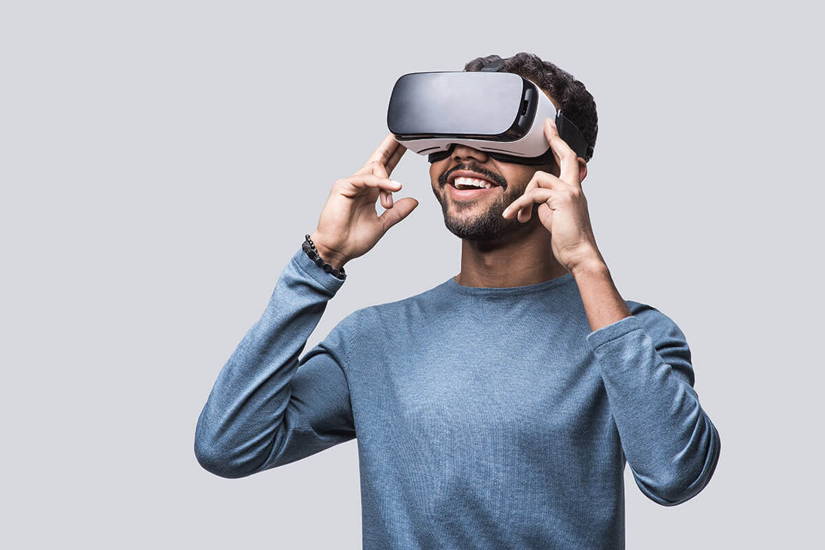 「Apple Vision Pro」低価格モデル、計画中止の可能性 – 約52万円は高すぎて普及しなかった!?