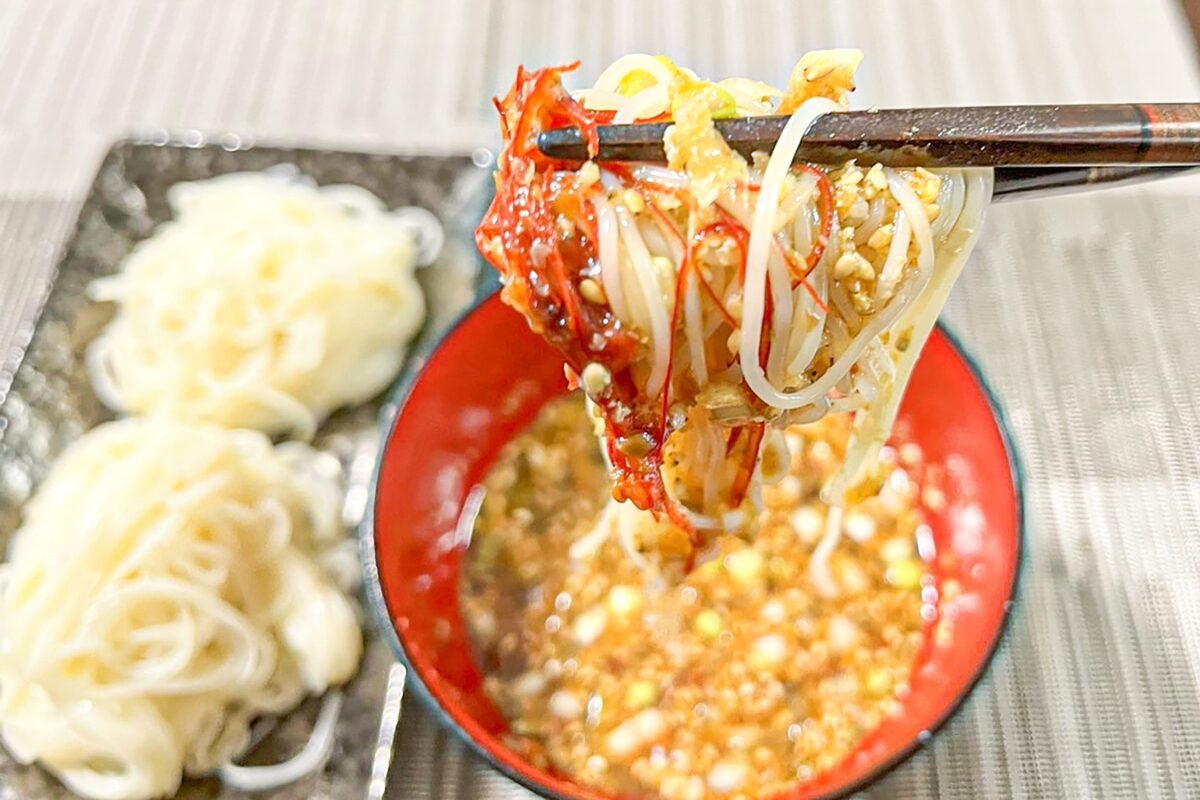 インスタで話題の「ネギごまそうめん」がめちゃくちゃウマい　旨味の秘訣は“あの調味料”だった