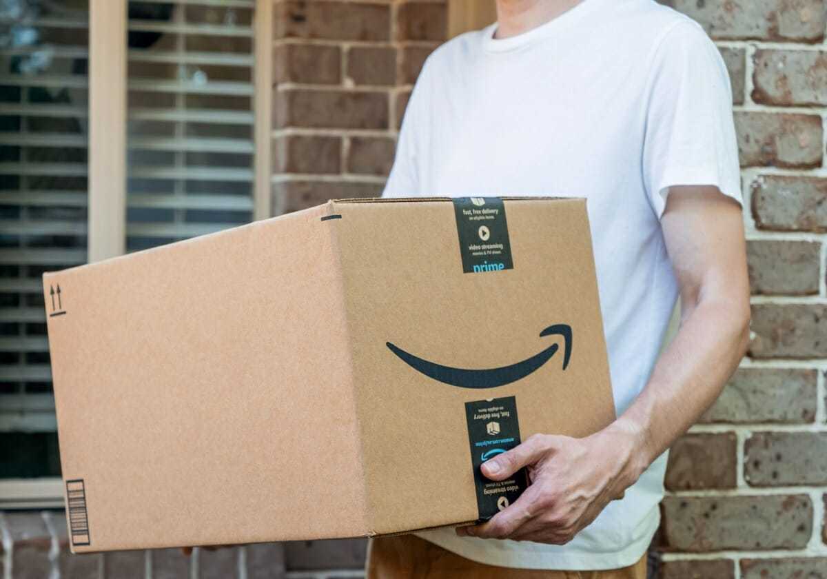 アマゾン配達員に労災認定、画期的な判断…横行する偽装フリーランスに一石