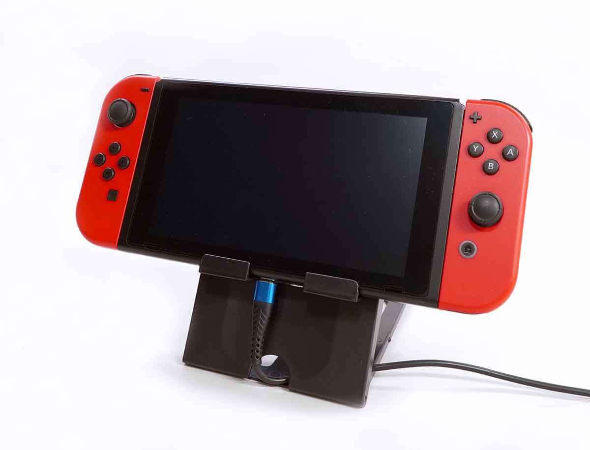 ダイソーで購入できる「Nintendo Switch」便利グッズ – 100均でも十分使える！