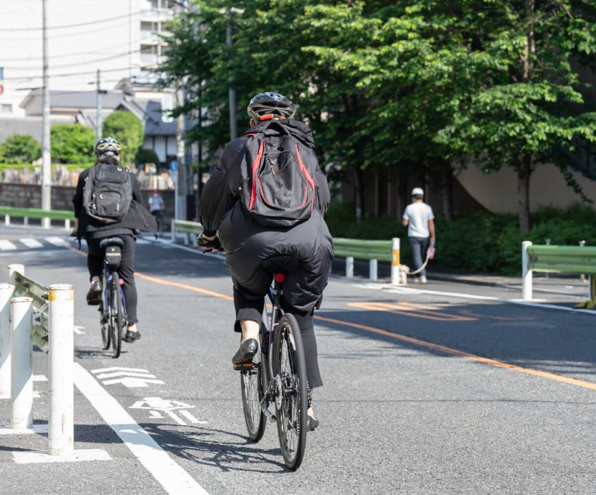 「車道通行のルールは実態に合っていない…」自転車ユーザーが感じる車に対してヒヤッとする瞬間