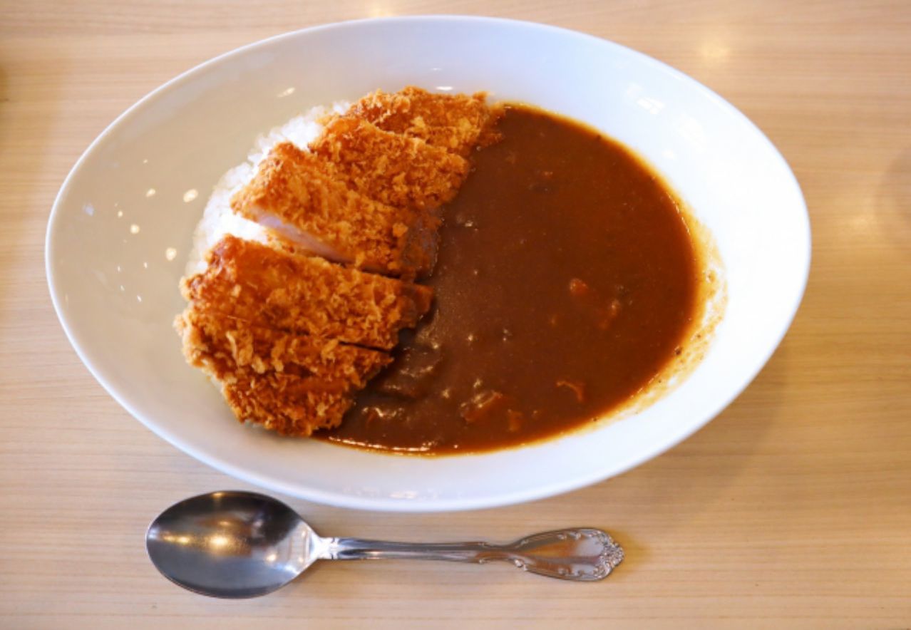 2月22日は「カツカレーの日」!その由来はカツカレー発祥のお店にあった!!
