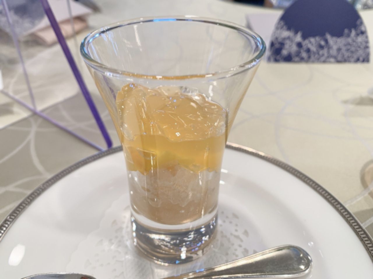 「グラニテ」、フランス料理のコースで出てくる氷菓とはどんなもの?