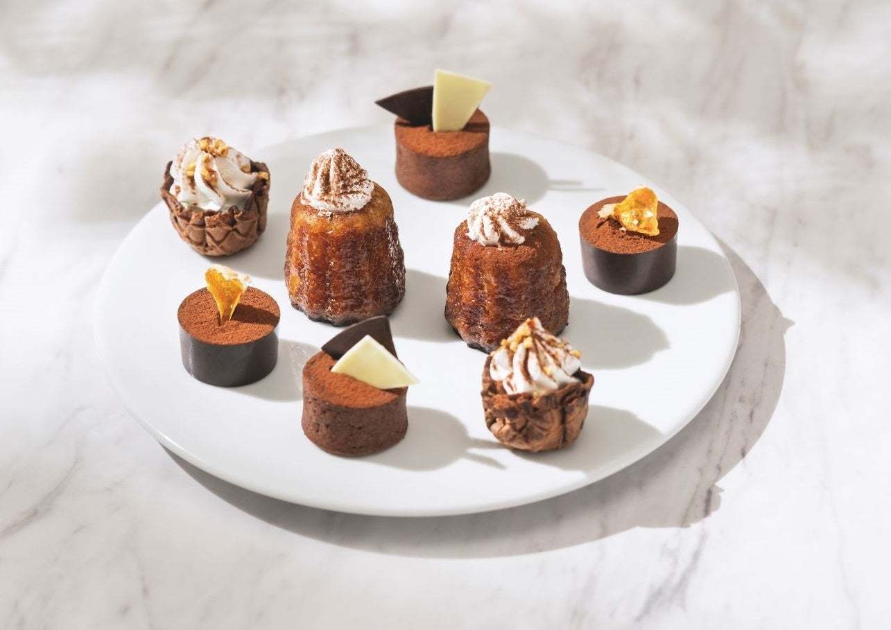 二子玉川店限定のデザートを堪能する優雅な昼下がりを！GODIVA café 初「アフタヌーンティーセット」登場