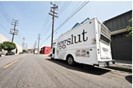 【eggslut（エッグスラット）】アメリカンレトロな可愛さにきゅんとする！2種類の艶チェリーとカカオ香る濃厚チョコレートムースが絡み合う「ブラックフォレストプディング」が5月23日（火）より新発売