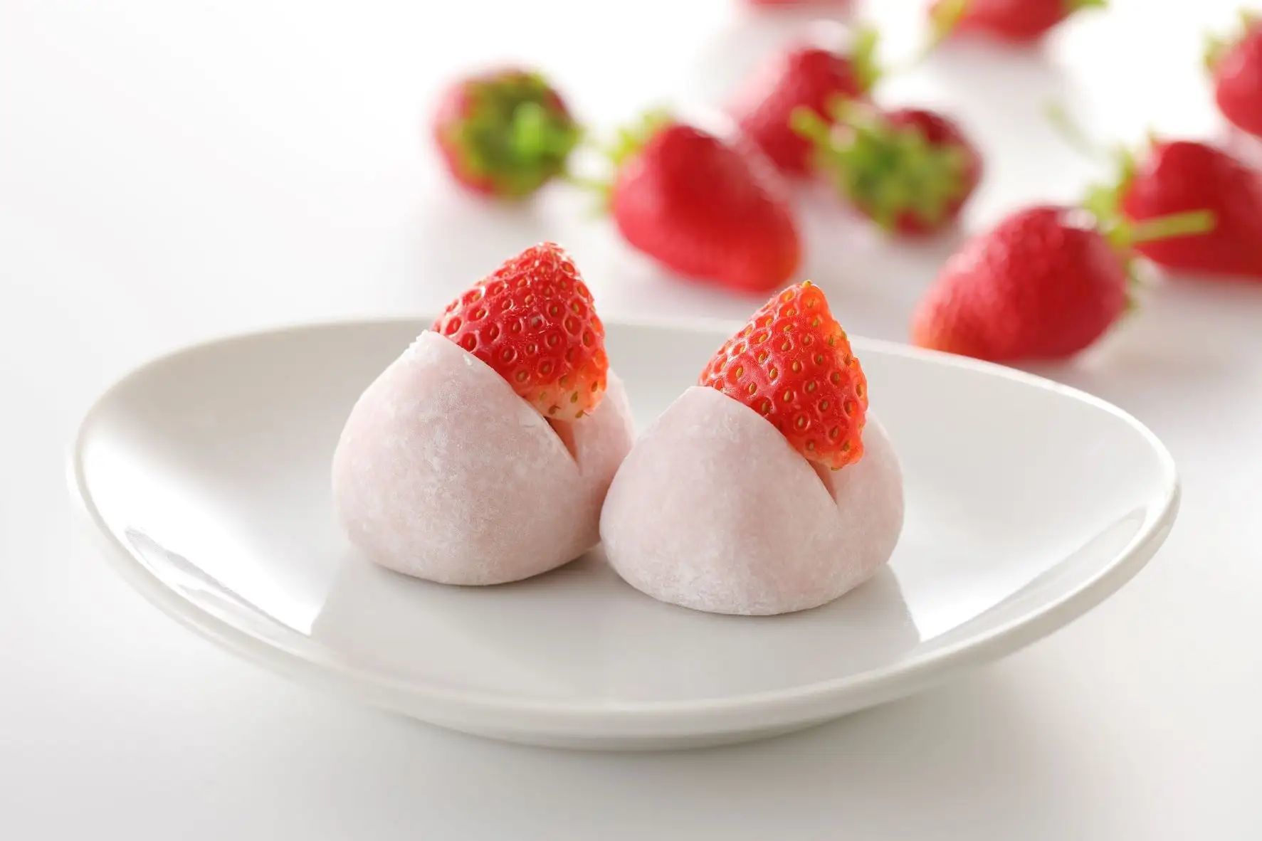 「あまおう」「すいぱらひめ」あなたはどっち派? 2/20からの「ブランドいちご食べ放題」では大人気ブランドいちごの食べ比べを開催!