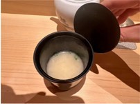 『鮨 つぐみ』の名前を冠した1周年記念コースで幸せを噛み締める
