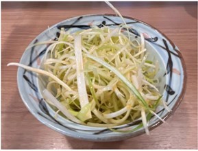 【菊池郡菊陽町】色んな楽しみ方ができる「横浜家系ラーメン 初の家」を思う存分堪能してきました。