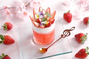 シェラトン都ホテル大阪、ホテルでお花見気分「桜×いちごスイーツフェア」を開催
