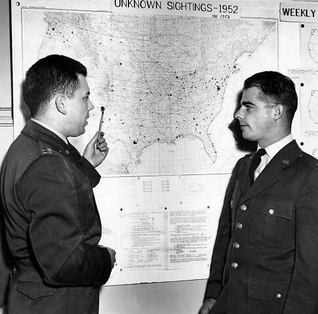 アメリカ空軍の極秘UFO研究「プロジェクト・ブルーブック」解説(3)―赤い火の玉を吹く半球形UFOとの遭遇