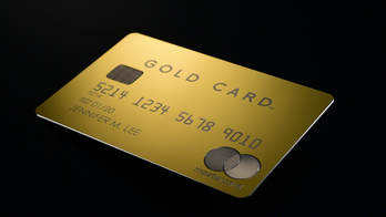 ラグジュアリーカードのチタンからゴールドまでを徹底解説　金属製クレジットカードの特徴を紹介