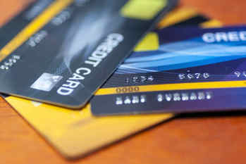 即日発行可能なおすすめクレジットカード5枚を比較！JRE CARDなどポイント2重取り可能なカードも