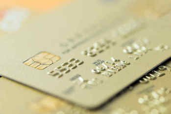 「楽天プレミアムカード」は楽天ゴールドカードよりお得？損益分岐点やメリット・デメリットなど特徴を徹底検証