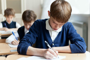 都内で我が子を名門私立中高一貫校に入れるには――受験・授業料は６年間で1,000万円？