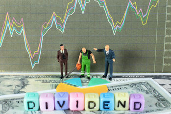 投資信託の分配金　毎月分配型ではお金が増えにくい？