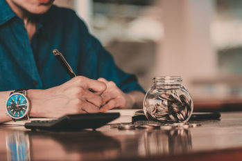 利益が出たのに元本割れ！？投資信託の最大のデメリットとは