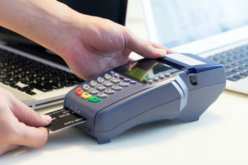 ヨドバシカメラでお得なクレジットカードは？還元率11％以上も