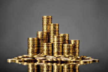 300兆円を突破し急拡大が続く「預貸ギャップ」