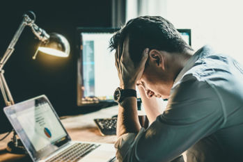 人手不足が深刻な業界ランキング1位は？ビジネスパーソンが知っておきたい経済・マネークイズ