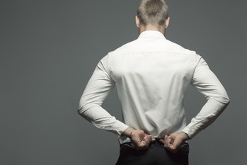 建物滅失登記のうっかり忘れ、税金の納め過ぎに注意