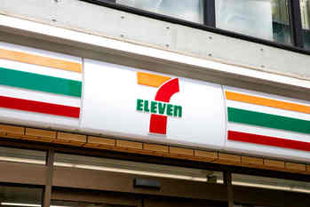 コンビニ業界大不況……復活できるのか？セブン、ローソン、ファミマ、大手3社とも売上減